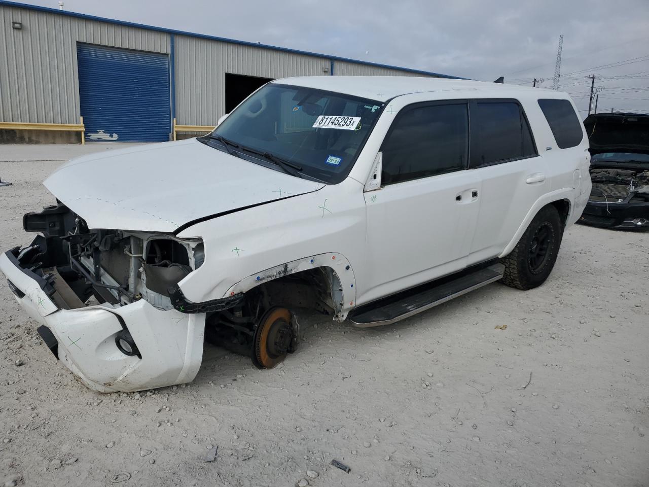 Image 1 of 2018 TOYOTA 4RUNNER SR5 2018 with VIN JTEZU5JR8J5183587