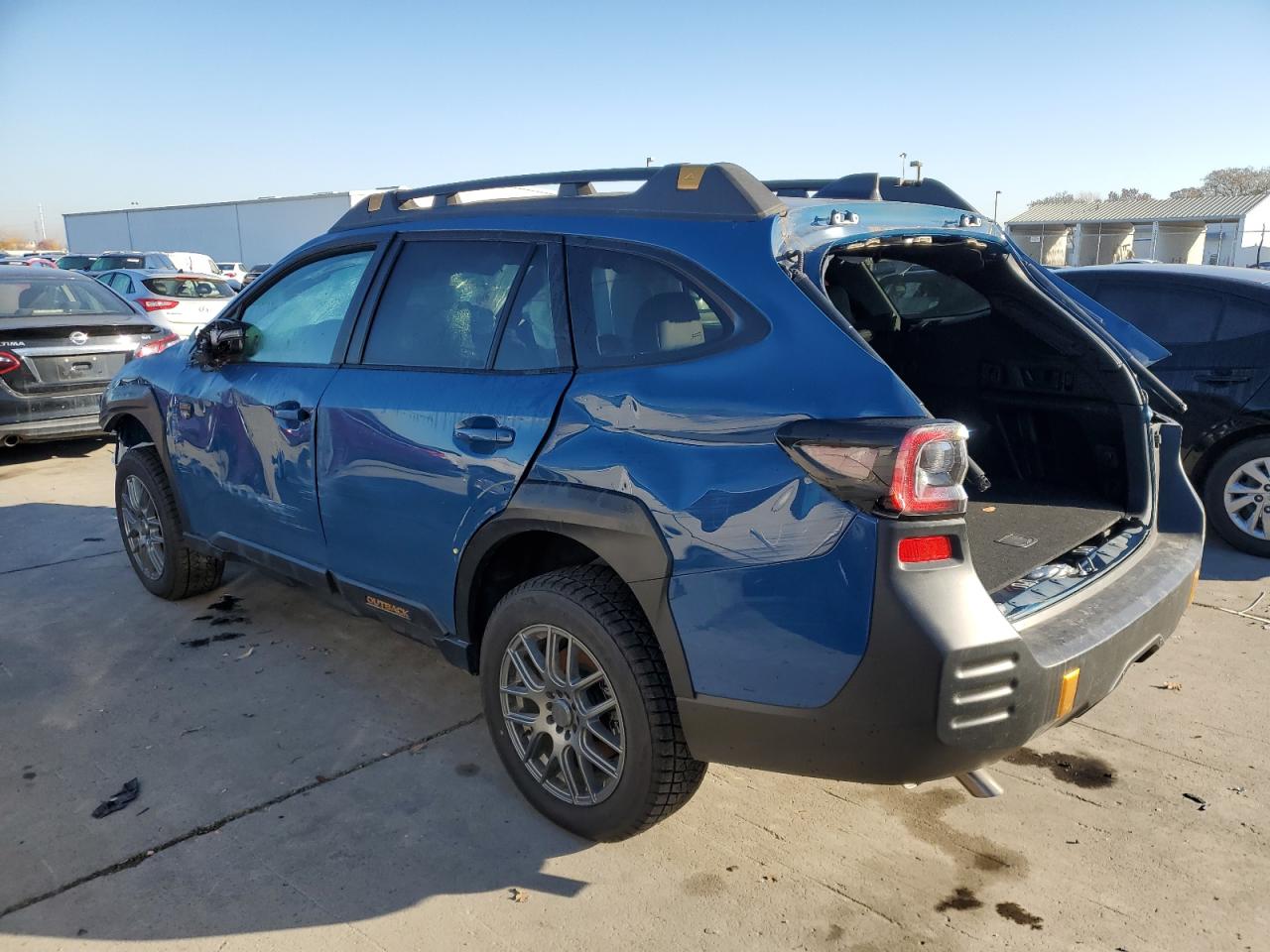 Image 2 of 2022 SUBARU OUTBACK WILDERNESS 2022 with VIN 4S4BTGSD5N3159834