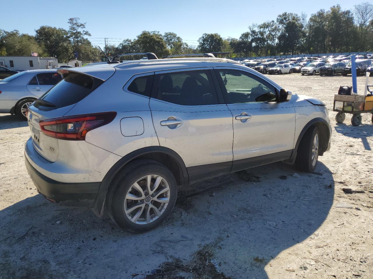 Obraz 3 z 2020 NISSAN ROGUE SPORT S 2020 z VIN JN1BJ1CV1LW254954