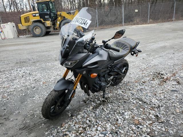 Изображение 2 2015 YAMAHA FJ09  2015 с VIN JYARN37E8FA001844