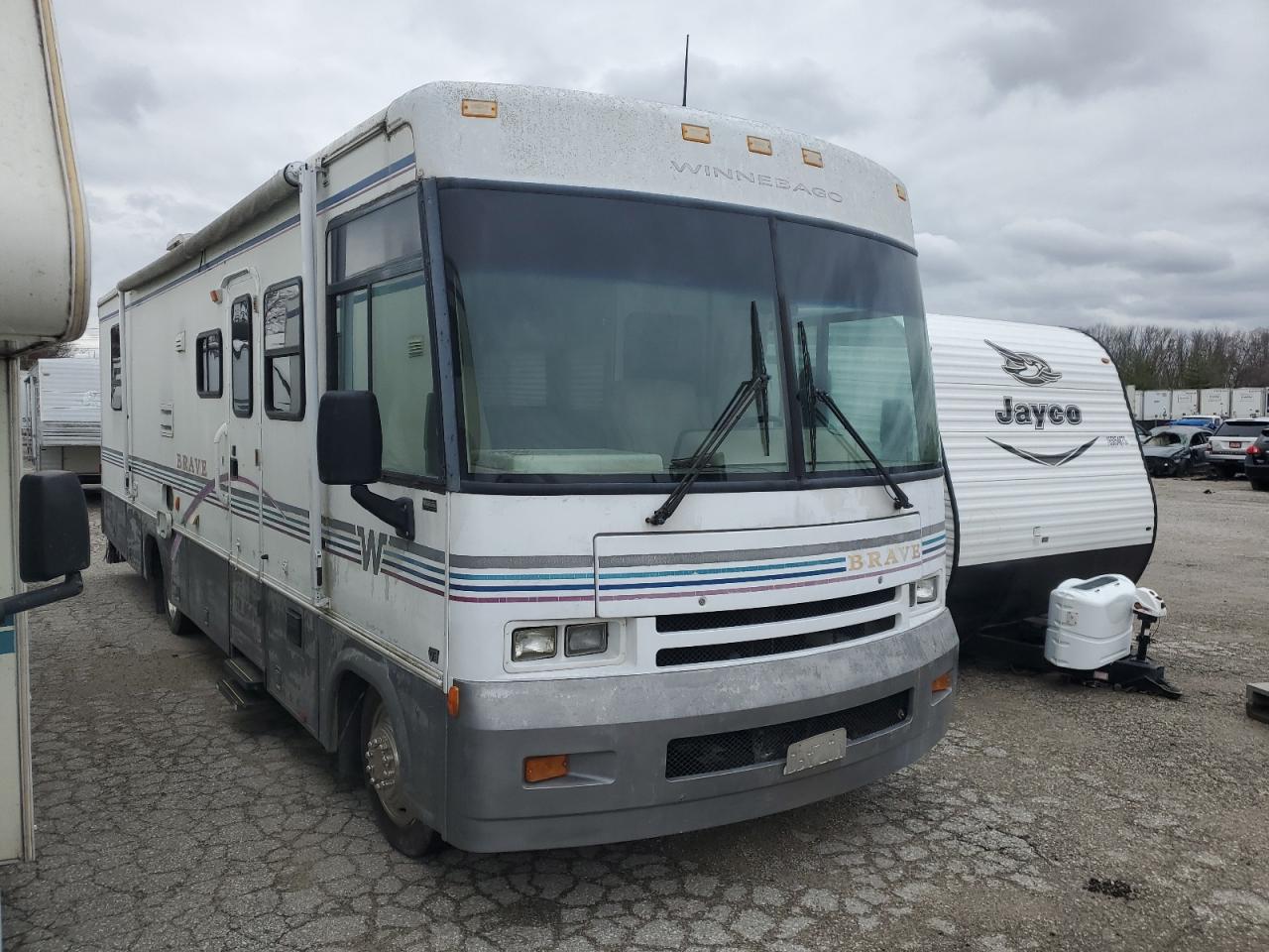 2000 WORKHORSE CUSTOM CHASSIS MOTORHOME CHASSIS P3500 2000 image