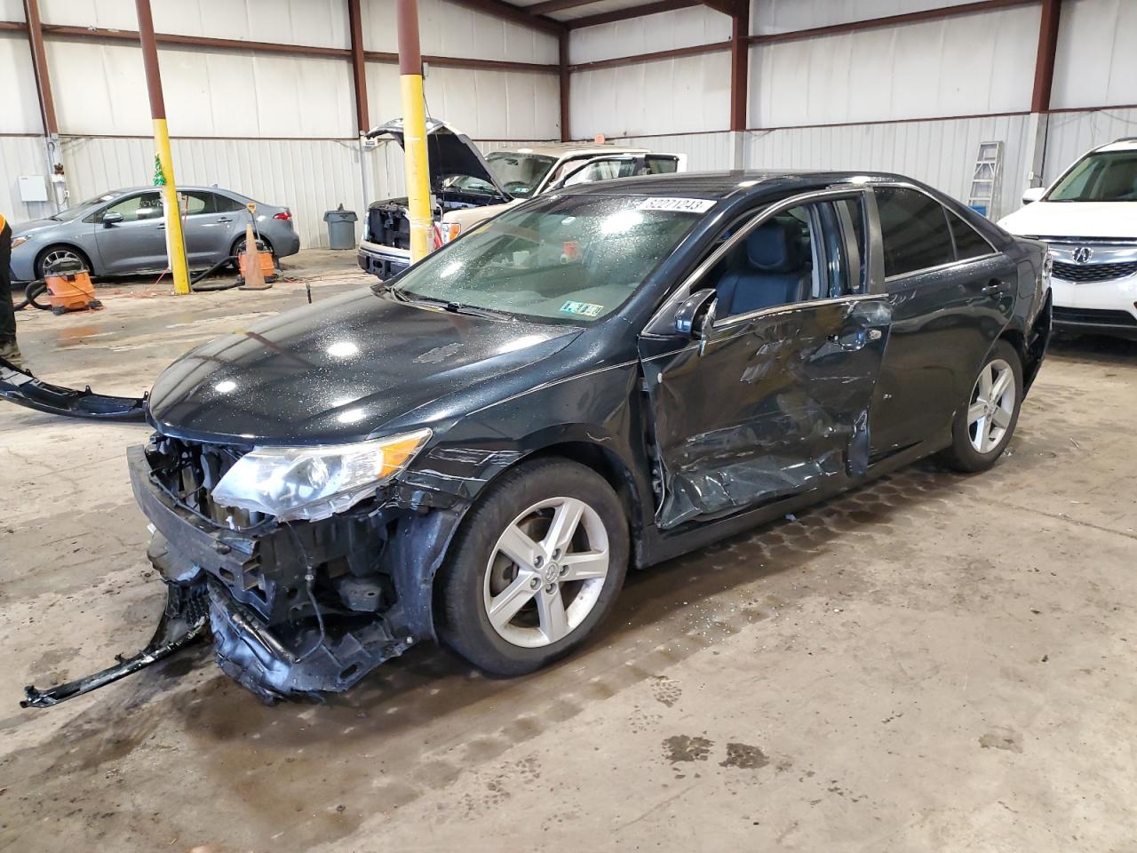 Image 1 of 2014 TOYOTA CAMRY L 2014 with VIN 4T1BF1FK3EU459122