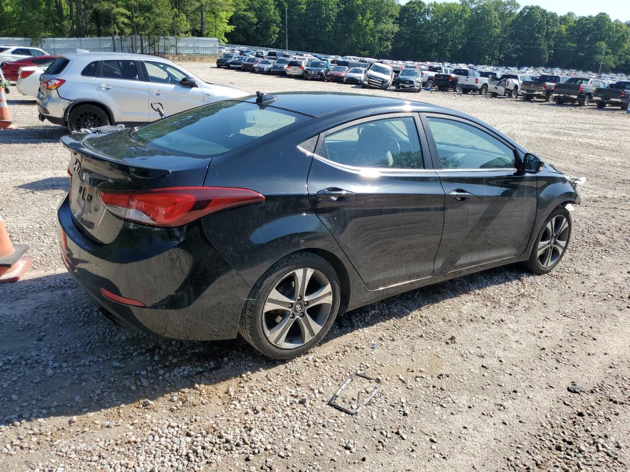 Obraz 3 z 2015 HYUNDAI ELANTRA SE 2015 z VIN KMHDH4AHXFU248940