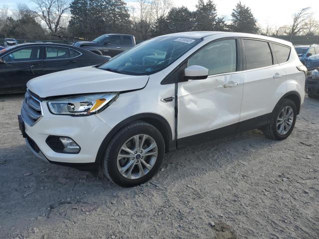 Изображение 1 2017 FORD ESCAPE SE 2017 с VIN 1FMCU9G91HUC08947