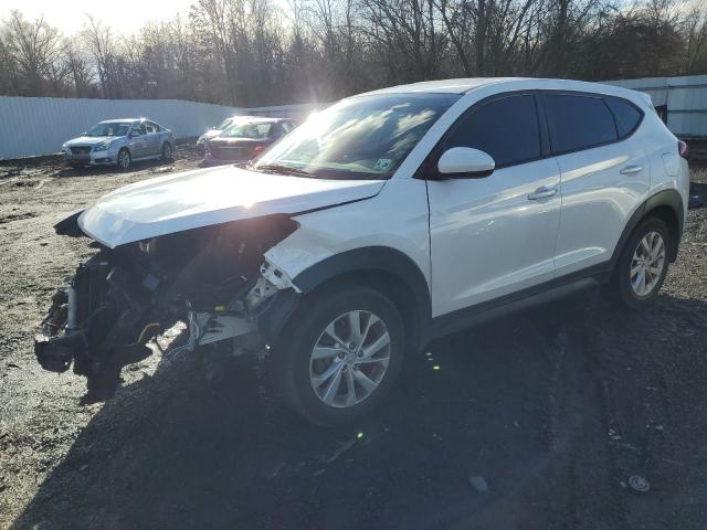 Image 1 of 2019 HYUNDAI TUCSON SE 2019 with VIN KM8J23A43KU004746
