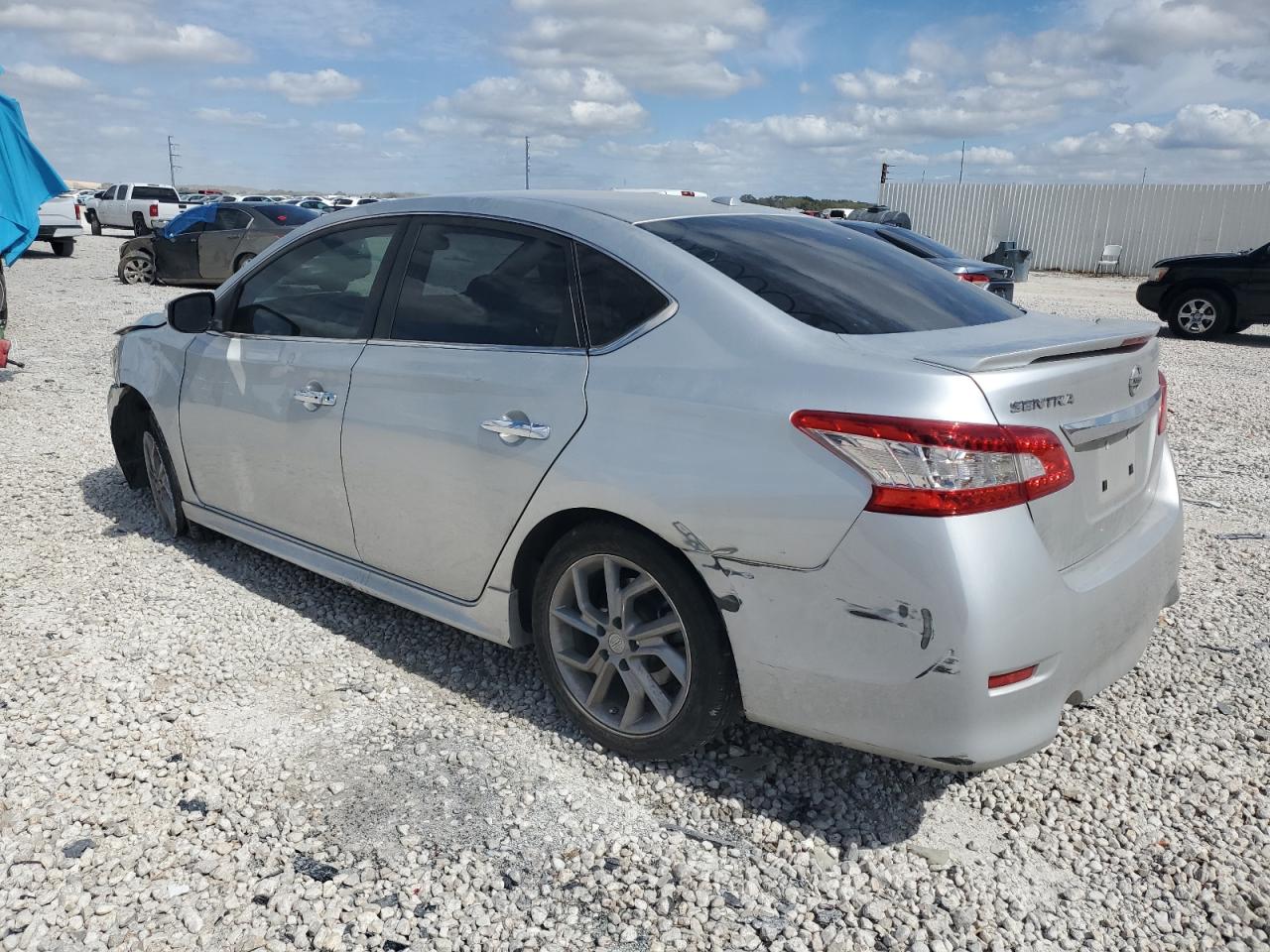 Изображение 2 2015 NISSAN SENTRA S 2015 с VIN 3N1AB7AP7FY332568