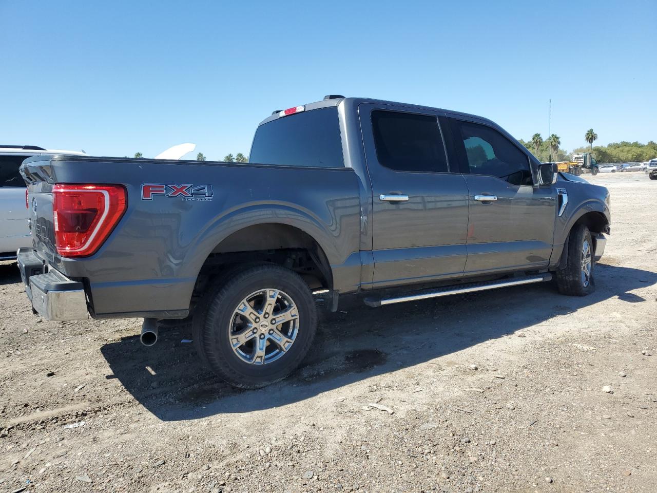 Изображение 3 2021 FORD F150 SUPERCREW 2021 с VIN 1FTFW1E51MKE39141