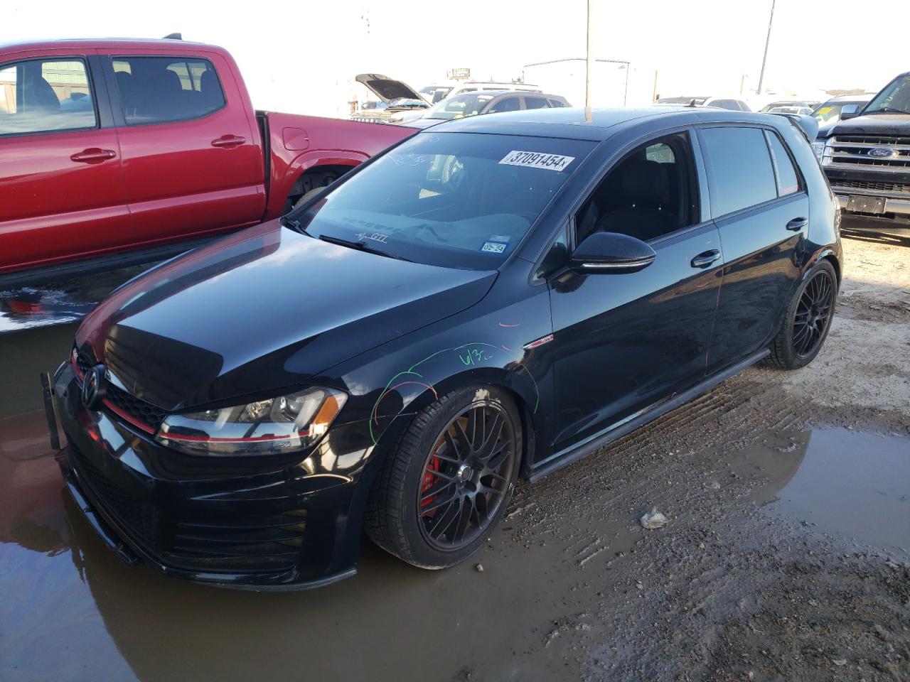 2016 VOLKSWAGEN GTI S/SE 2016 image