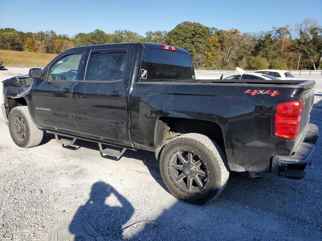Изображение 2 2018 CHEVROLET SILVERADO K1500 LT 2018 с VIN 3GCUKREC8JG192252