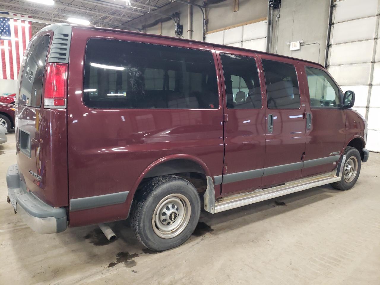 Изображение 3 1998 CHEVROLET EXPRESS G2500  1998 с VIN 1GNGG25R9W1034218