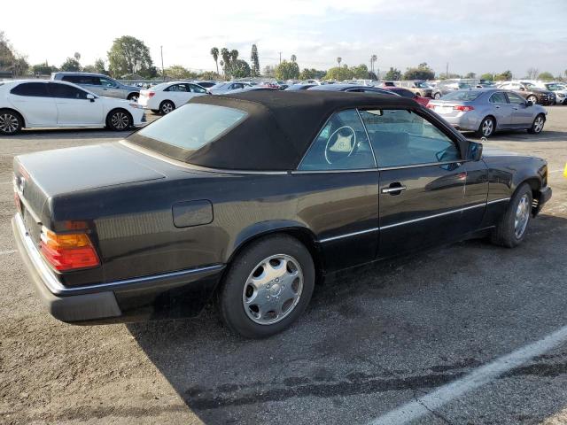 Image 3 of 1993 MERCEDES-BENZ 300 CECV 1993 with VIN WDBEA66E9PB944465