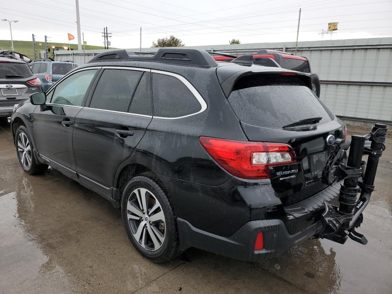 Image 2 of 2019 SUBARU OUTBACK 2.5I LIMITED 2019 with VIN 4S4BSANC8K3307005