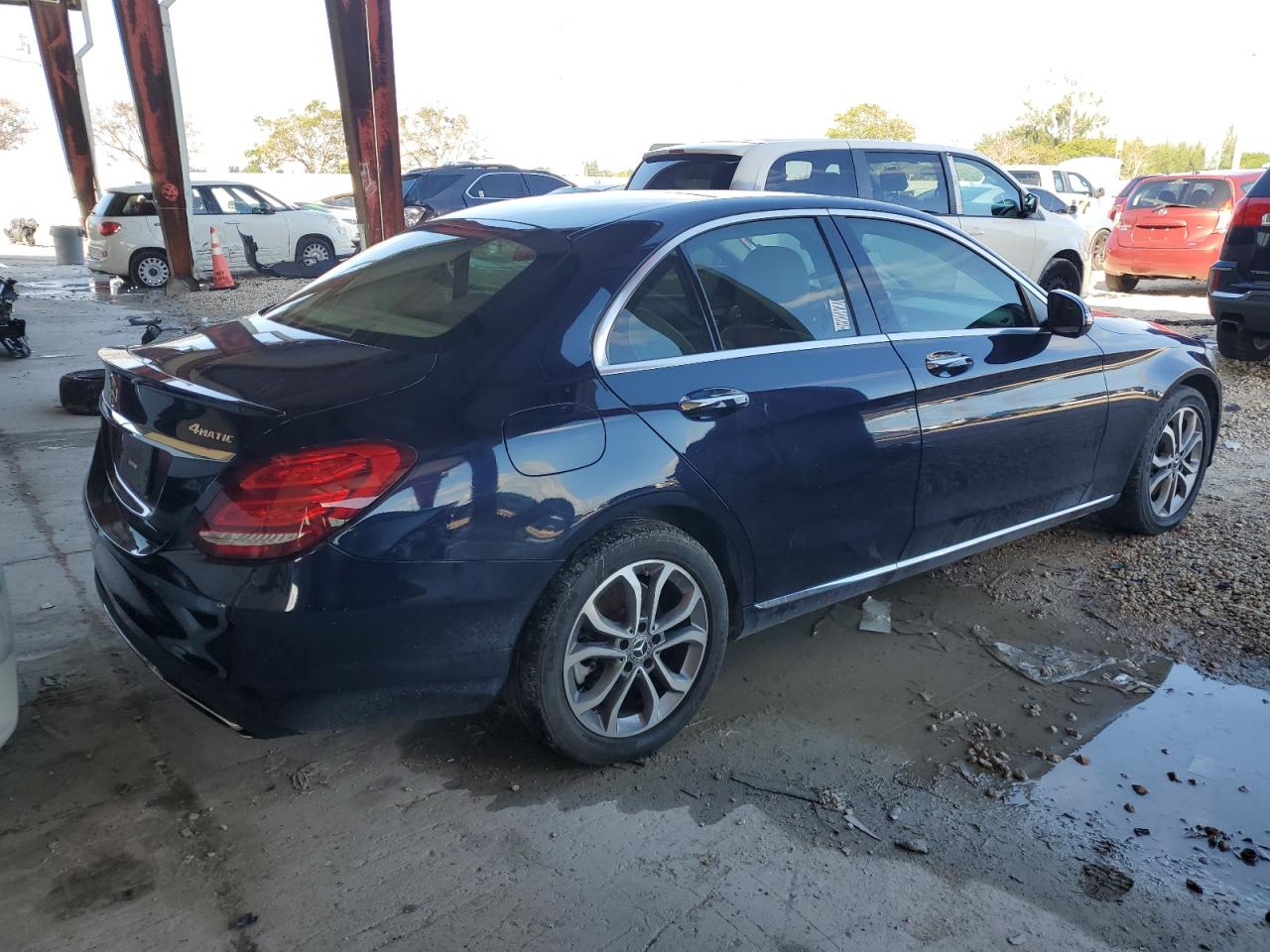 Image 3 of 2017 MERCEDES-BENZ C 300 4MATIC 2017 with VIN 55SWF4KB0HU216506