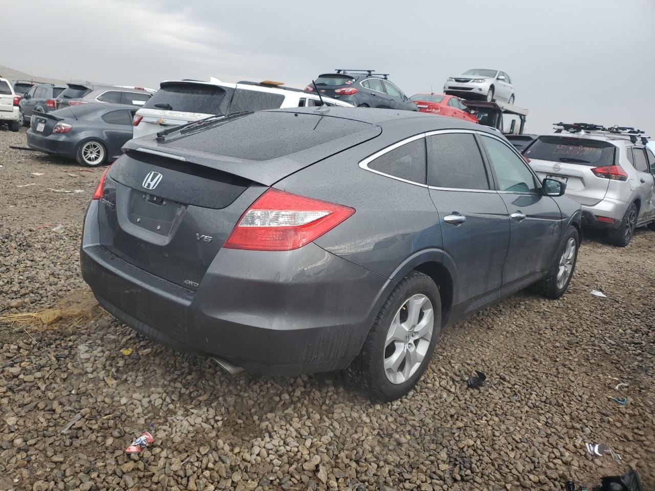 Image 3 of 2012 HONDA CROSSTOUR EXL 2012 with VIN 5J6TF2H52CL008556