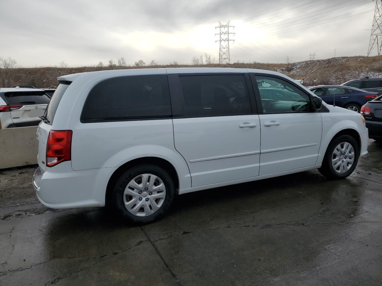 Image 3 of 2017 DODGE GRAND CARAVAN SE 2017 with VIN 2C4RDGBG8HR856114
