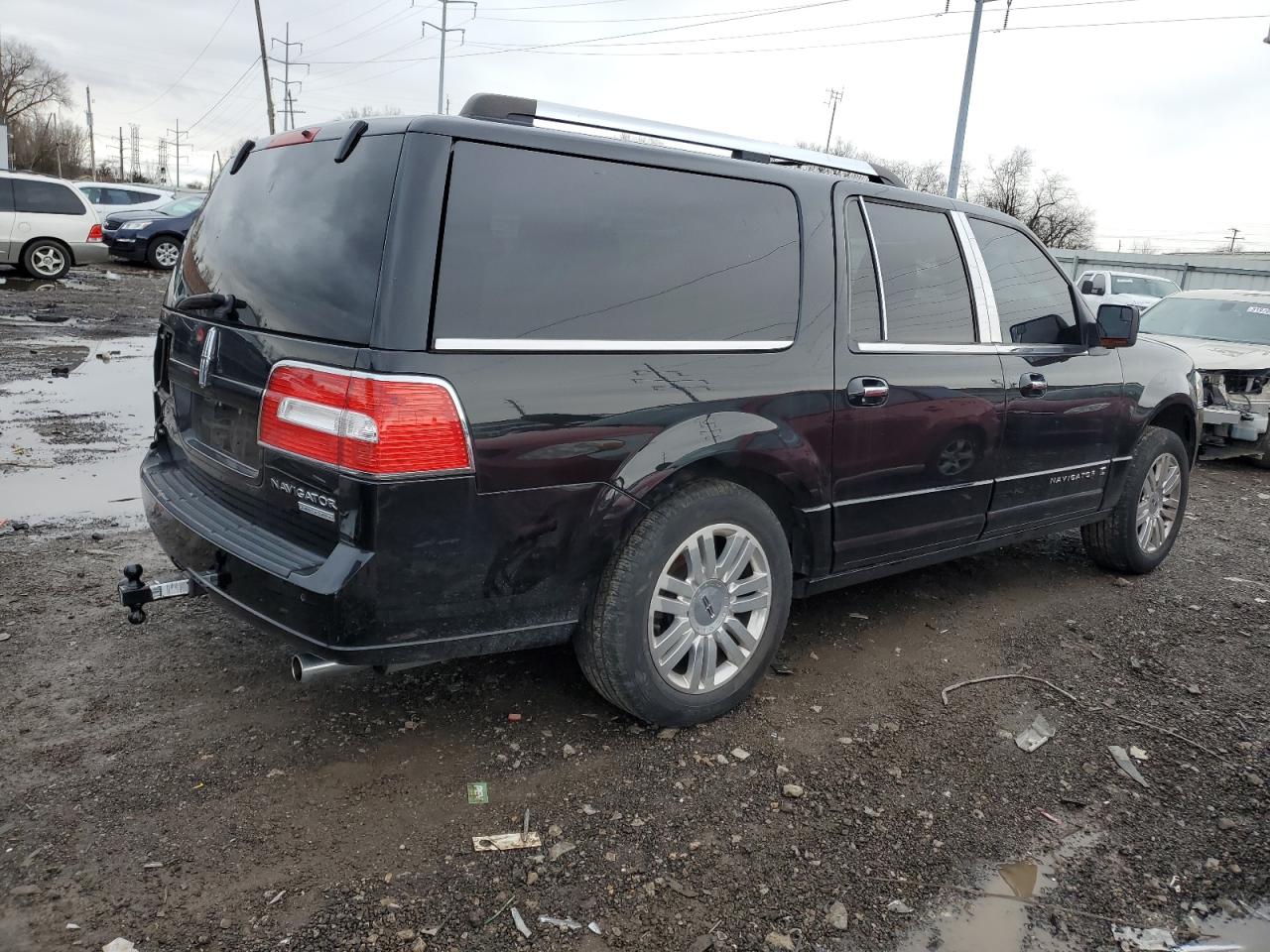Изображение 3 2013 LINCOLN NAVIGATOR L 2013 с VIN 5LMJJ3H57DEL04706