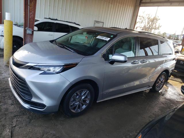 Obraz 1 z 2021 TOYOTA SIENNA LE 2021 z VIN 5TDBRKECXMS027061