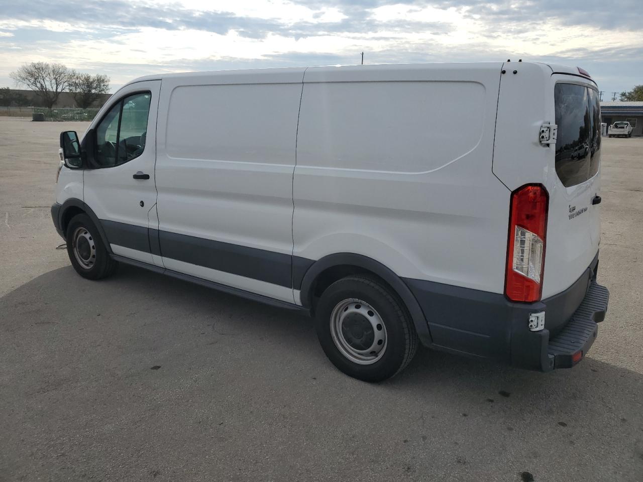 Image 2 of 2016 FORD TRANSIT T-150 2016 with VIN 1FTYE1YM4GKB40987