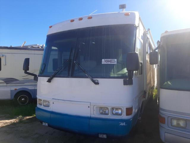Image 2 of 2001 FREIGHTLINER CHASSIS X LINE MOTOR HOME 2001 with VIN 4UZAAHAK21CH76628