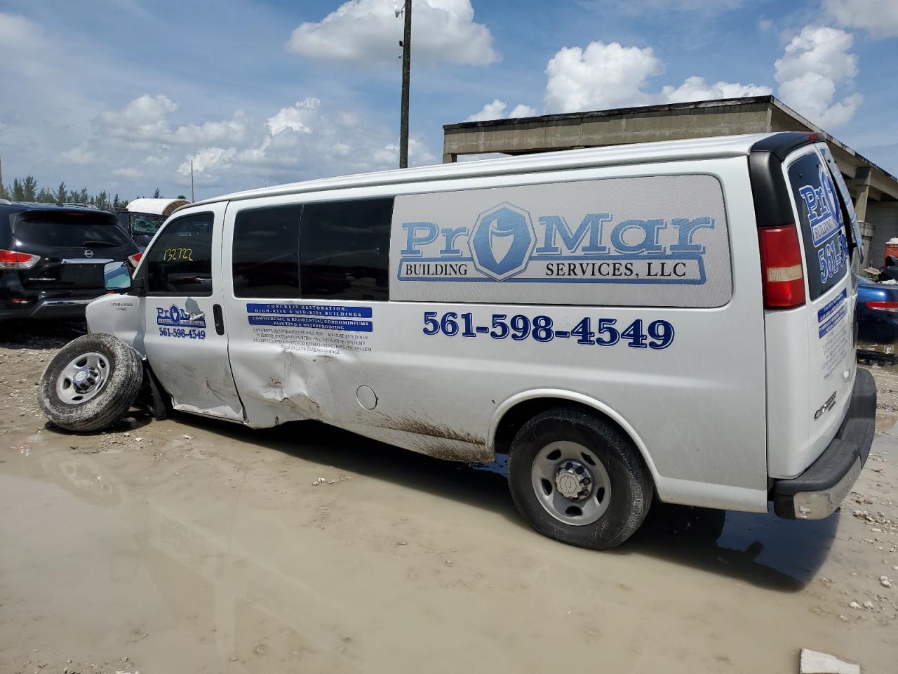 Image 2 of 2007 CHEVROLET EXPRESS G3500  2007 with VIN 1GAHG39U971102870