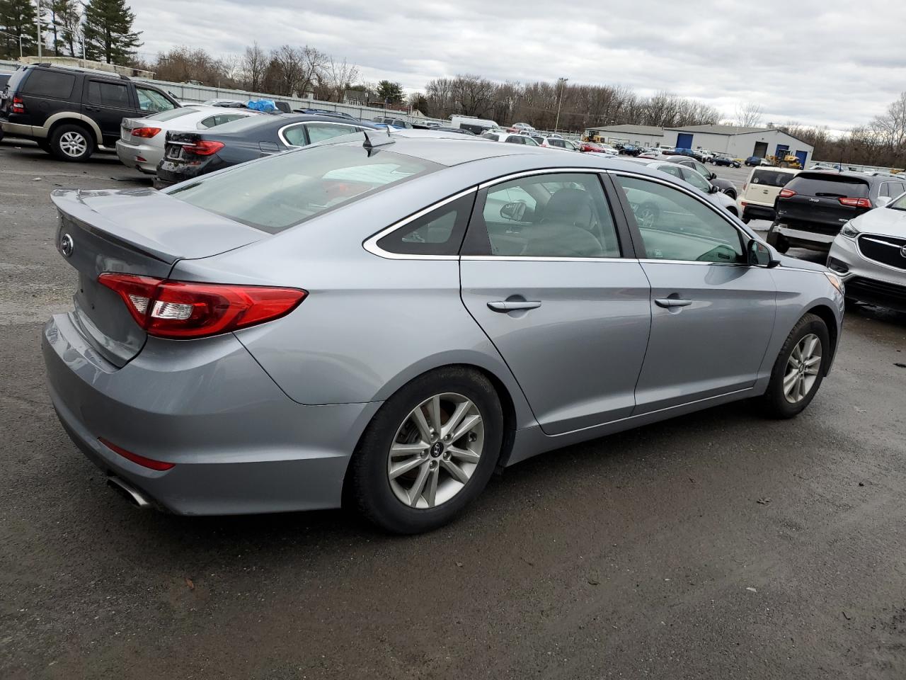 Изображение 3 2017 HYUNDAI SONATA SE 2017 с VIN 5NPE24AF3HH539009