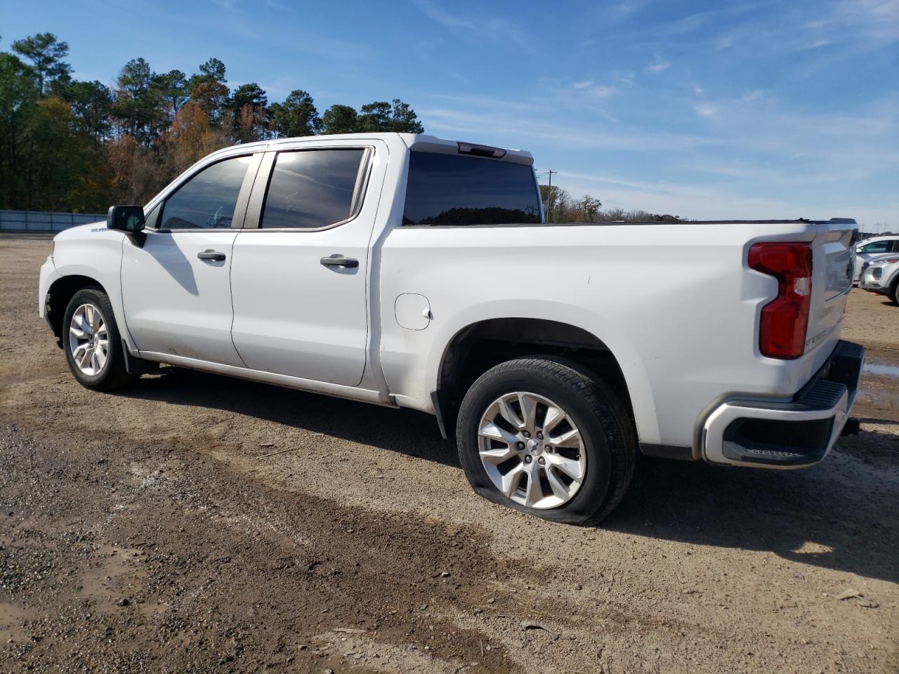 Obraz 2 z 2021 CHEVROLET SILVERADO C1500 CUSTOM 2021 z VIN 3GCPWBEK9MG420764