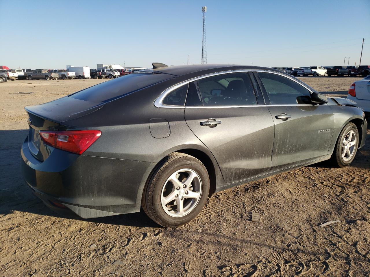 Изображение 3 2018 CHEVROLET MALIBU LS 2018 с VIN 1G1ZB5ST2JF135462