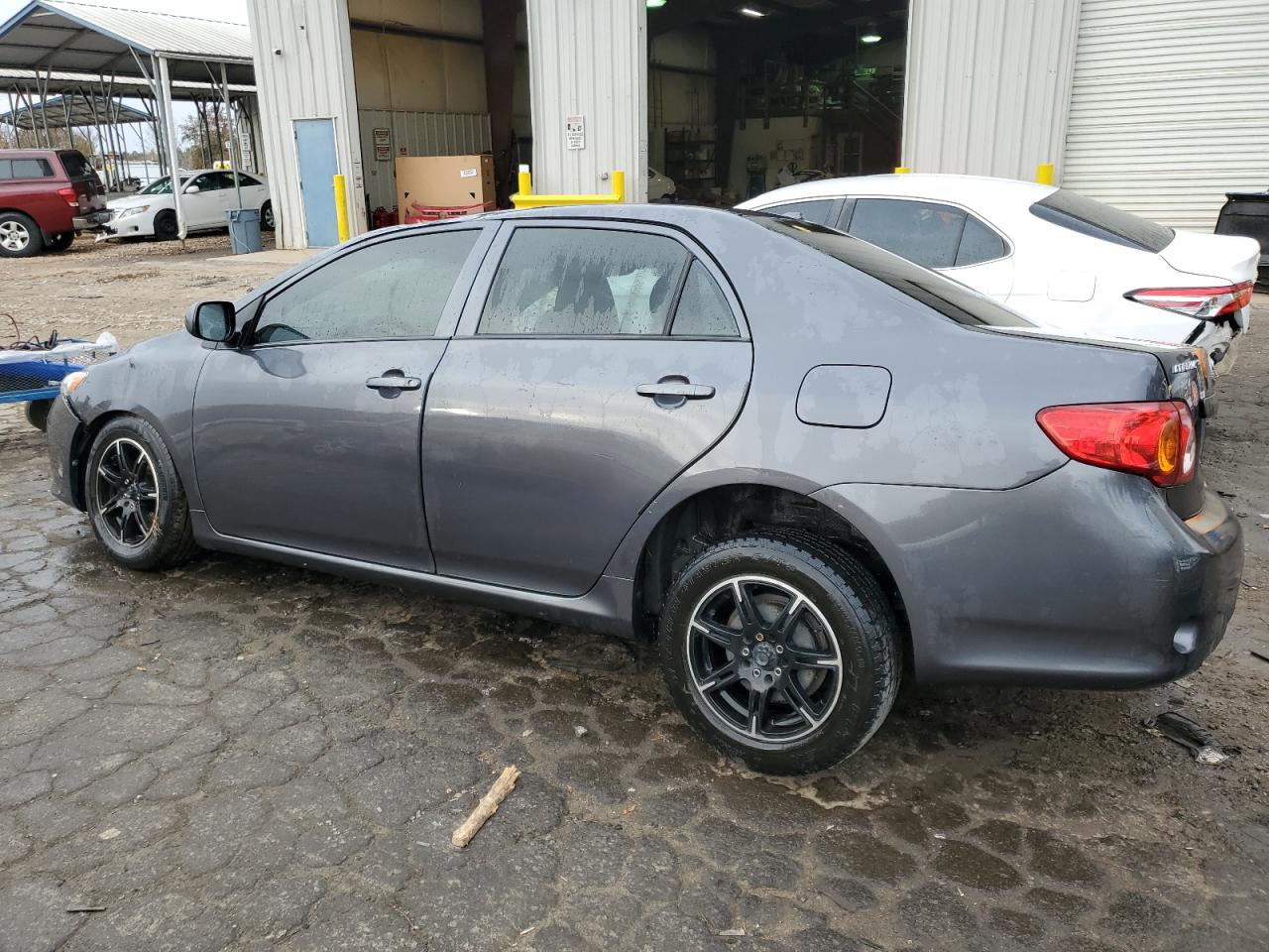 Image 2 of 2009 TOYOTA COROLLA BASE 2009 with VIN JTDBL40E59J008492