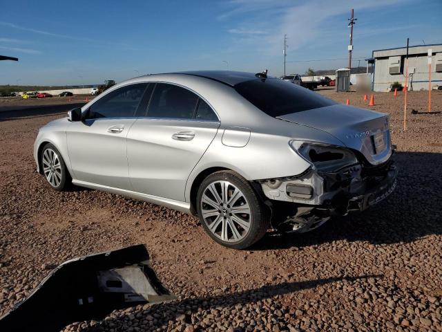 Obraz 2 z 2018 MERCEDES-BENZ CLA 250 2018 z VIN WDDSJ4EB2JN655391