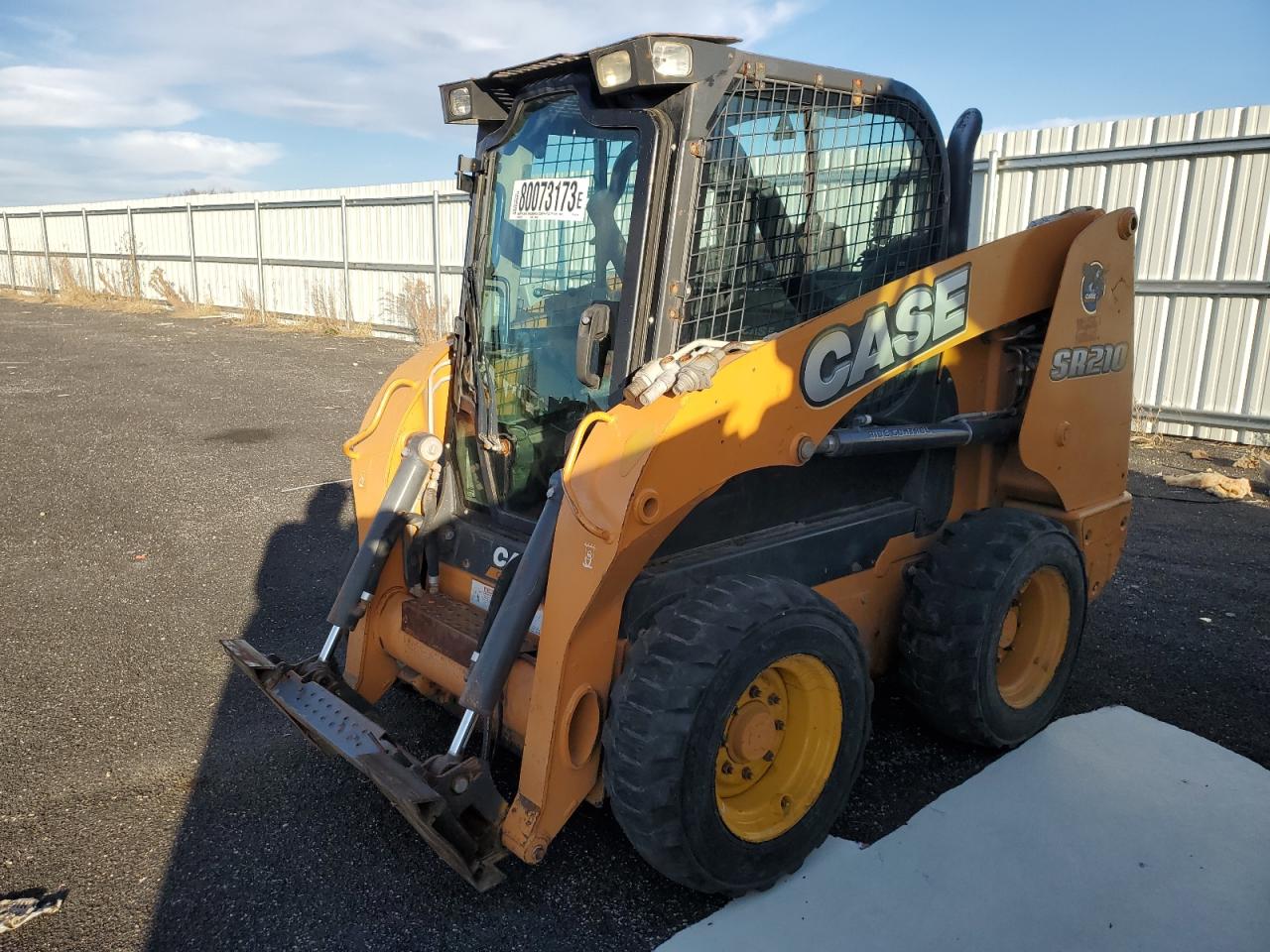 Obraz 2 z 2016 CASE SKID STEER 2016 z VIN JAFSR210HGM420165