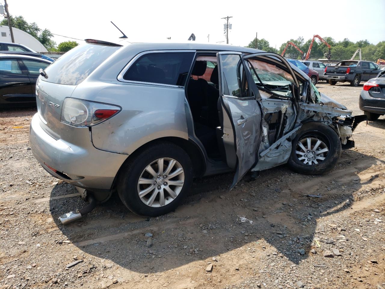 Image 3 of Mazda Cx-7 2011 with VIN JM3ER2BMXB0403470