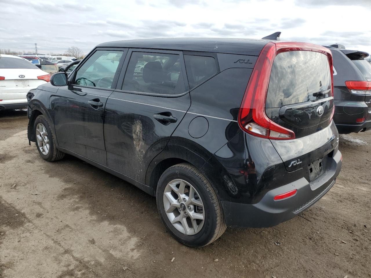 Изображение 2 2021 KIA SOUL LX 2021 с VIN KNDJ23AU0M7133159
