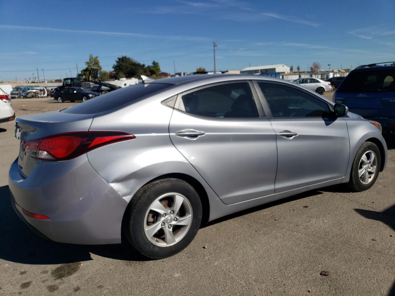 Obraz 3 z 2015 HYUNDAI ELANTRA SE 2015 z VIN 5NPDH4AE2FH641691