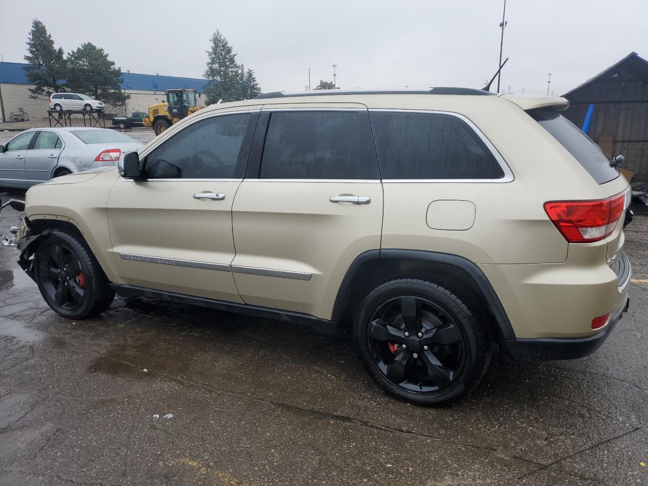 Изображение 2 2011 JEEP GRAND CHEROKEE OVERLAND 2011 с VIN 1J4RR6GG3BC657762