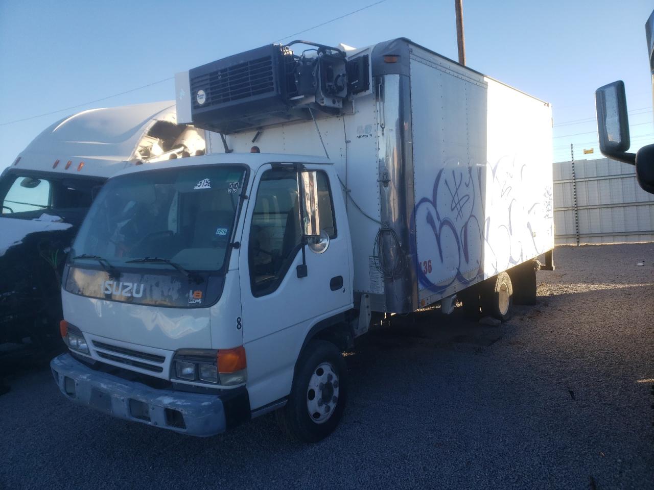 2003 ISUZU NPR  2003 image