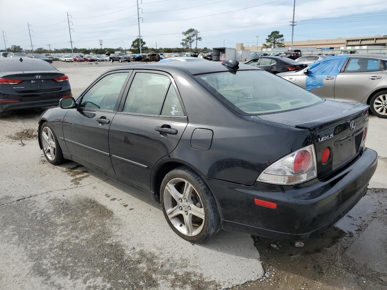 Obraz 2 z 2003 LEXUS IS 300 2003 z VIN JTHBD192530078199