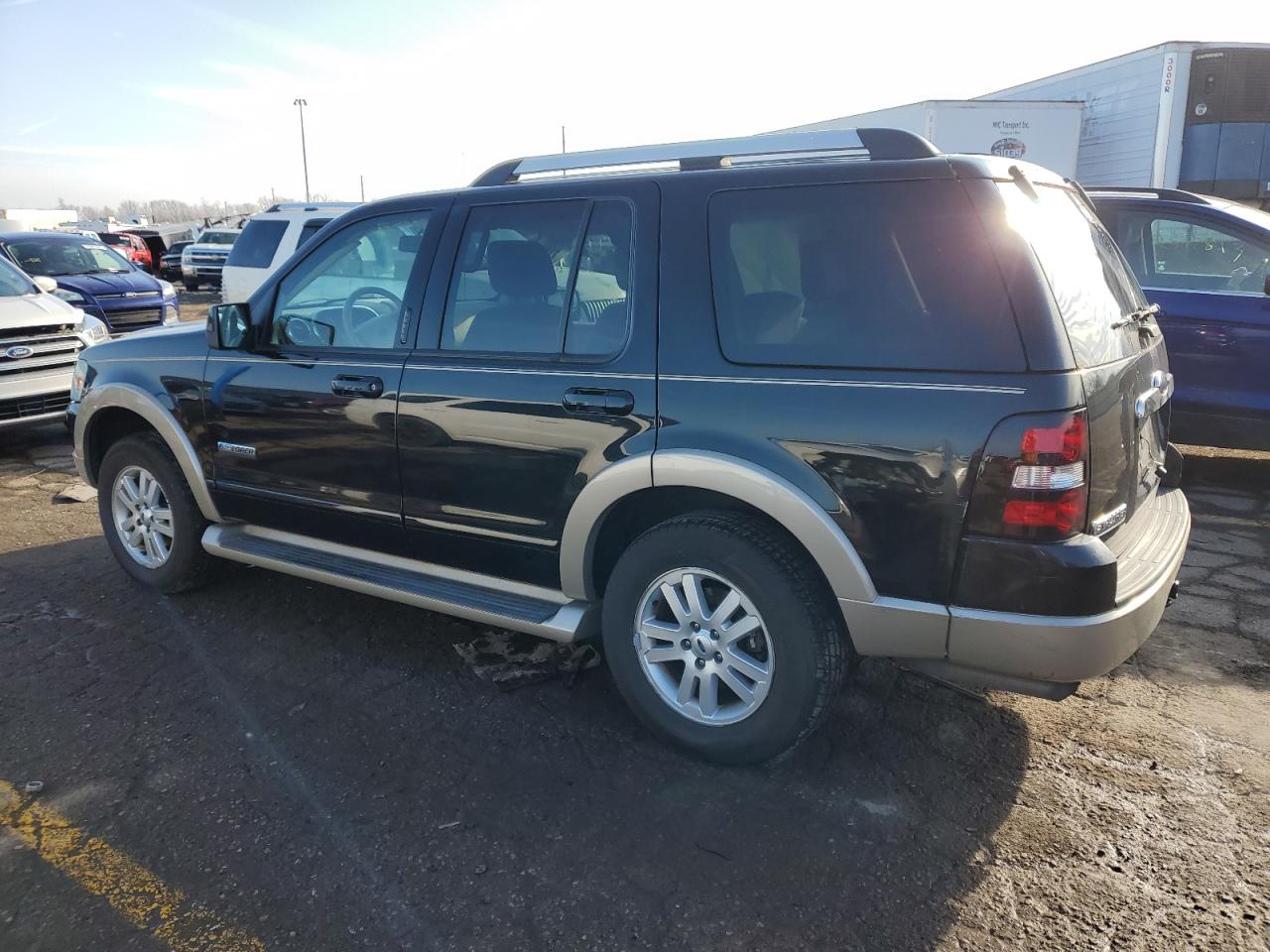Изображение 2 2007 FORD EXPLORER EDDIE BAUER 2007 с VIN 1FMEU74E77UA93459