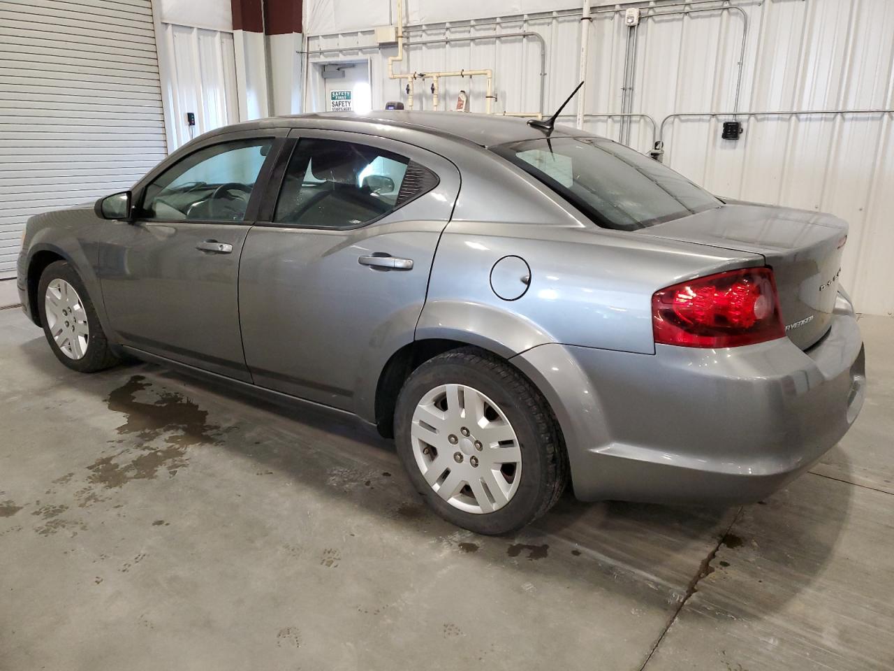 Image 2 of 2013 DODGE AVENGER SE 2013 with VIN 1C3CDZAB3DN722775