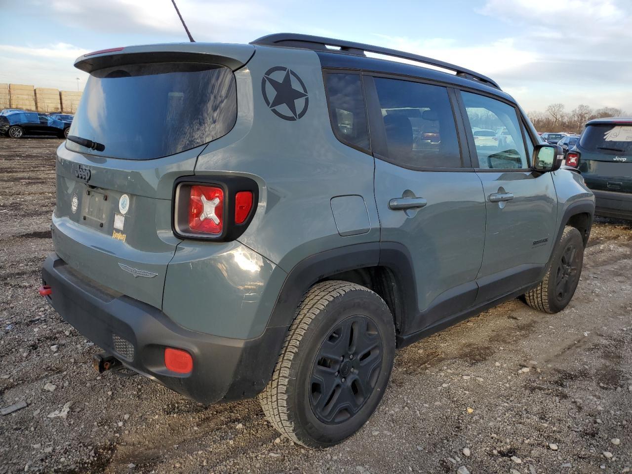 Изображение 3 2017 JEEP RENEGADE TRAILHAWK 2017 с VIN ZACCJBCB4HPE77975