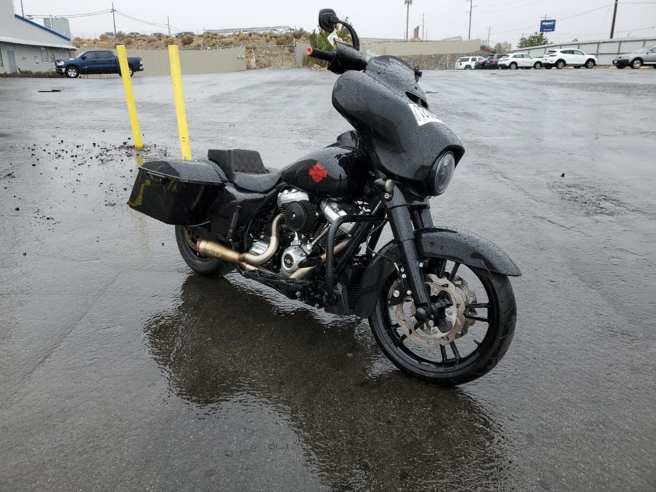 Image 1 of 2019 HARLEY-DAVIDSON FLHT  2019 with VIN 1HD1FVC63KB671779