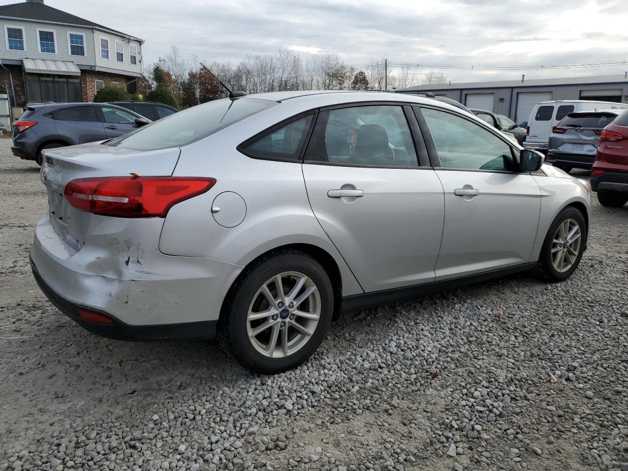 Изображение 3 2018 FORD FOCUS SE 2018 с VIN 1FADP3F25JL306494
