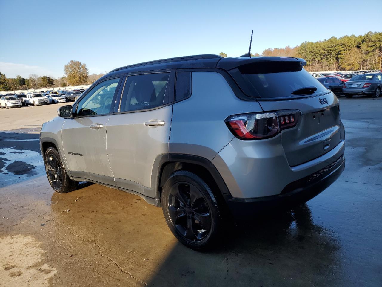 Image 2 of 2021 JEEP COMPASS LATITUDE 2021 with VIN 3C4NJCBB1MT570858