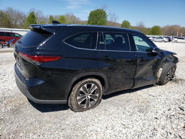 Obraz 3 z 2021 TOYOTA HIGHLANDER XLE 2021 z VIN 5TDGZRAH3MS031341