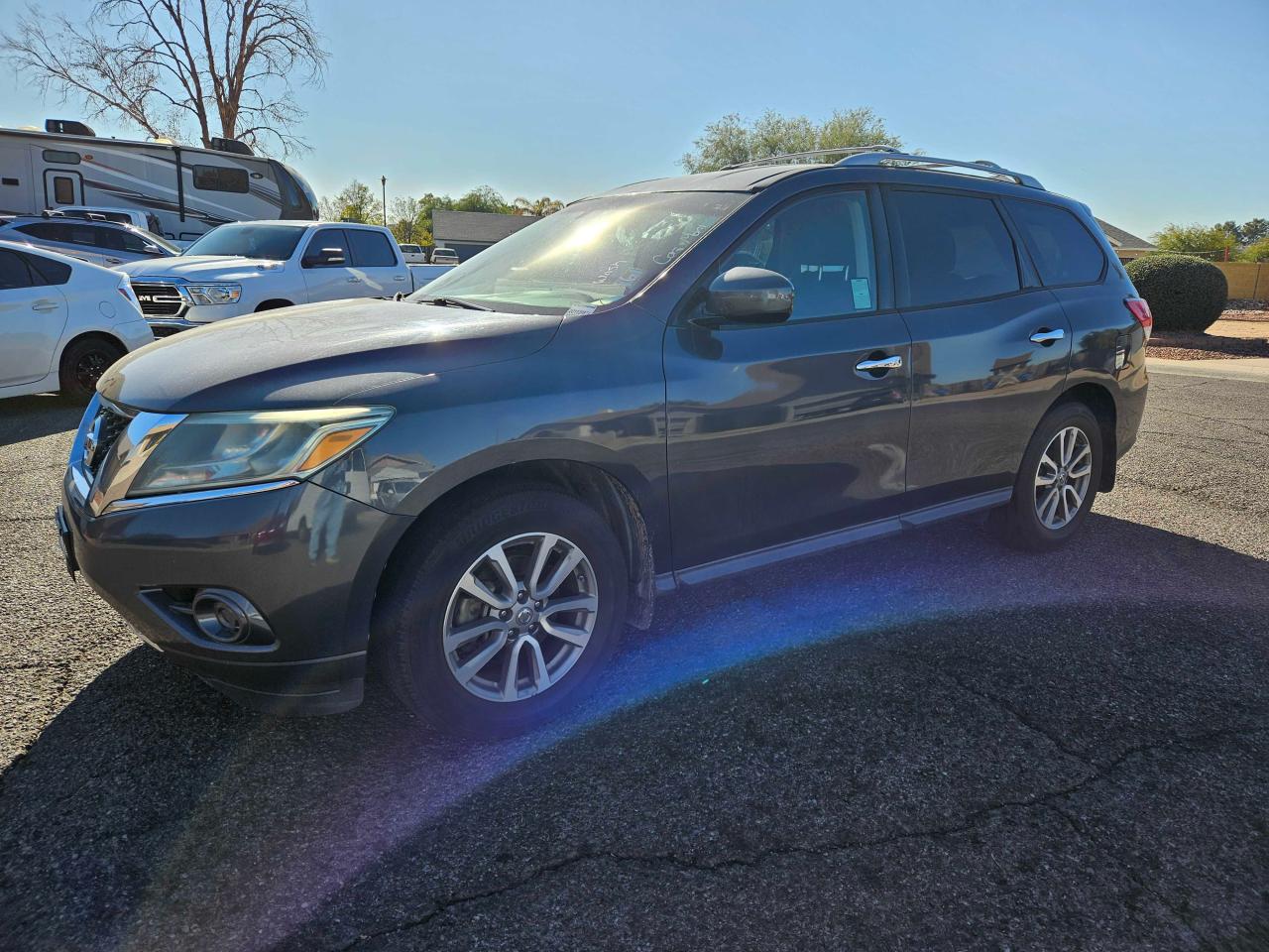 Изображение 2 2014 NISSAN PATHFINDER S 2014 с VIN 5N1AR2MN5EC723517