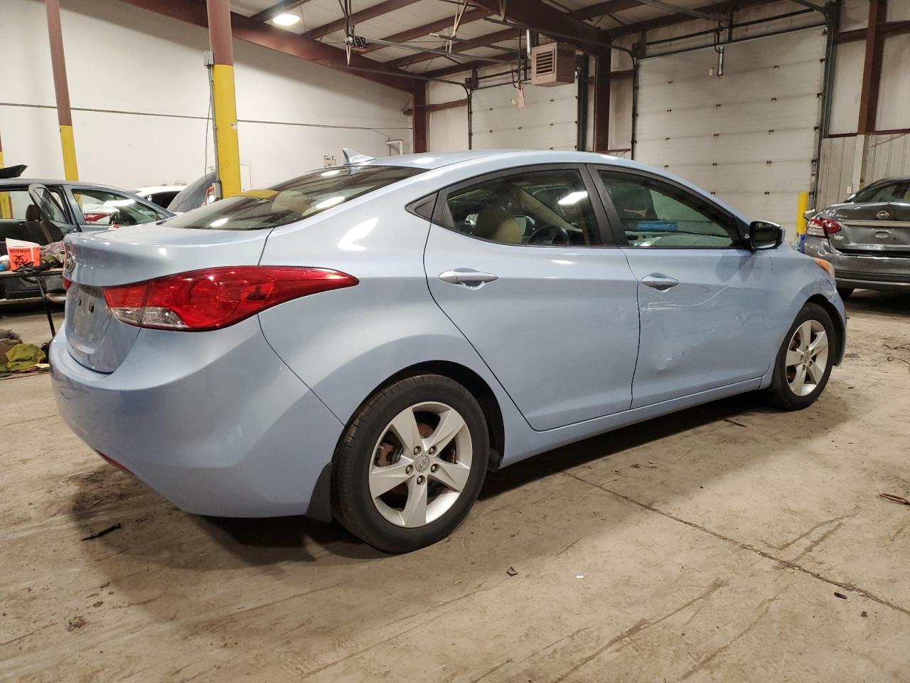 Image 3 of 2012 HYUNDAI ELANTRA GLS 2012 with VIN KMHDH4AEXCU390870