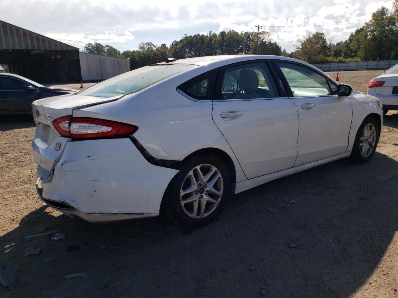 Image 3 of 2016 FORD FUSION SE 2016 with VIN 3FA6P0H73GR389997