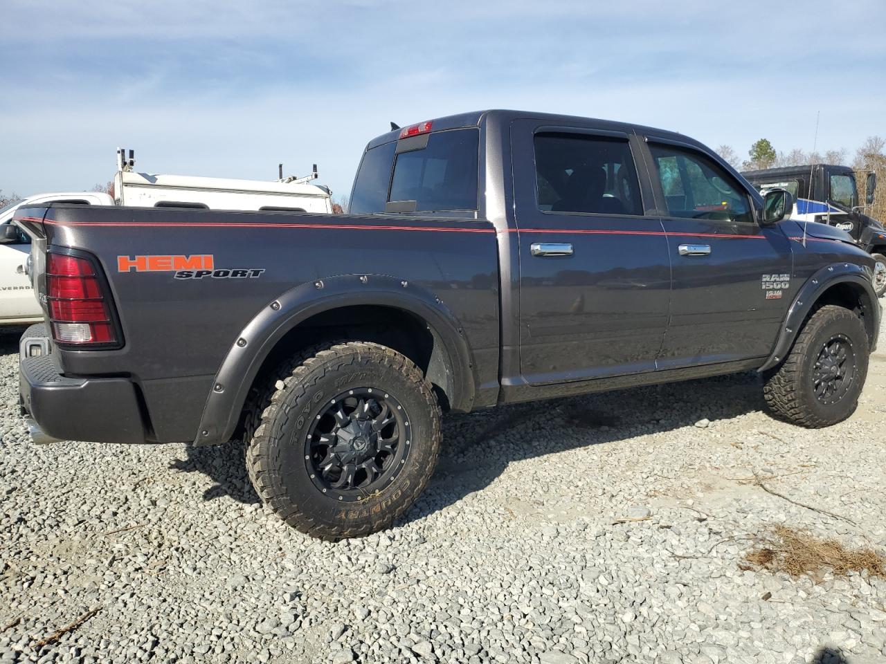 Изображение 3 2014 RAM 1500 SPORT 2014 с VIN 1C6RR7MT4ES413827
