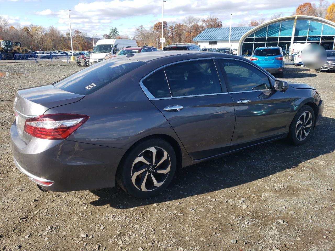 Image 3 of 2016 HONDA ACCORD EXL 2016 with VIN 1HGCR2F82GA124627