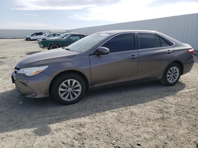 Obraz 1 z 2017 TOYOTA CAMRY LE 2017 z VIN 4T1BF1FKXHU433220