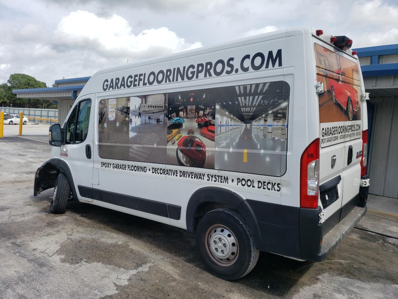 Obraz 2 z 2019 RAM PROMASTER 1500 1500 HIGH 2019 z VIN 3C6TRVBG7KE549710